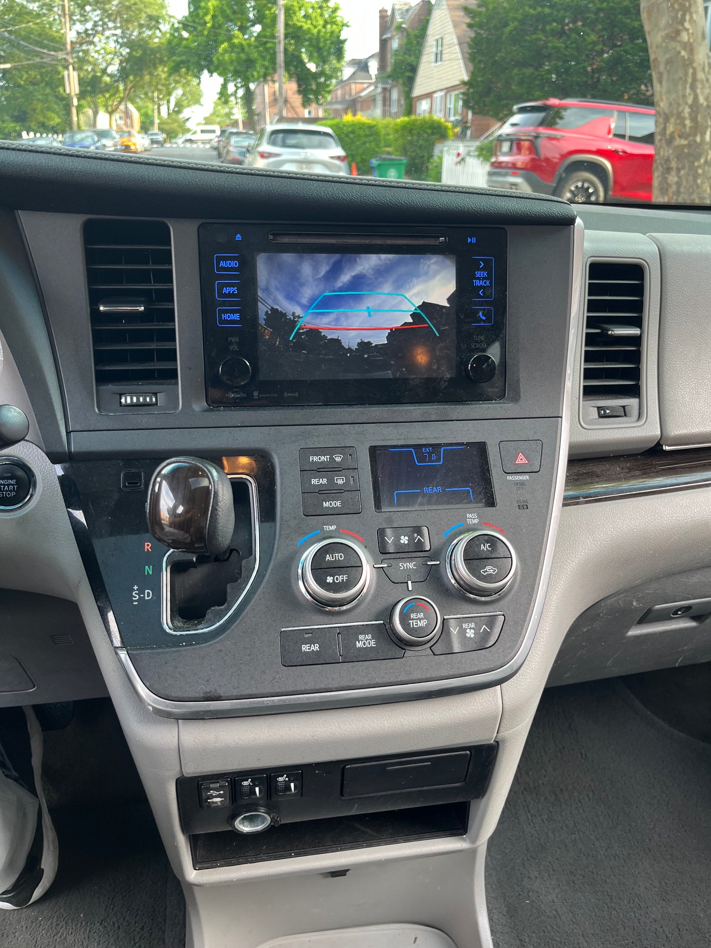 2016 Toyota Sienna Limited Premium 7 Passenger
