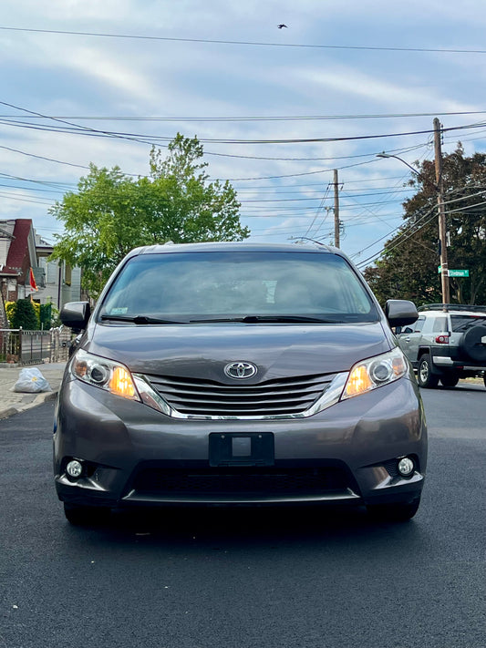 2016 Toyota Sienna Limited Premium 7 Passenger